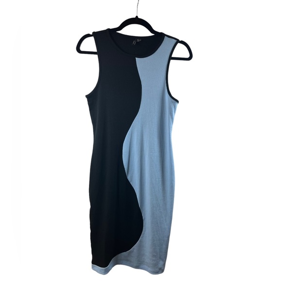 VERO MODA Ribbed Sleeveless Dress Size Small - Picture 2 of 7